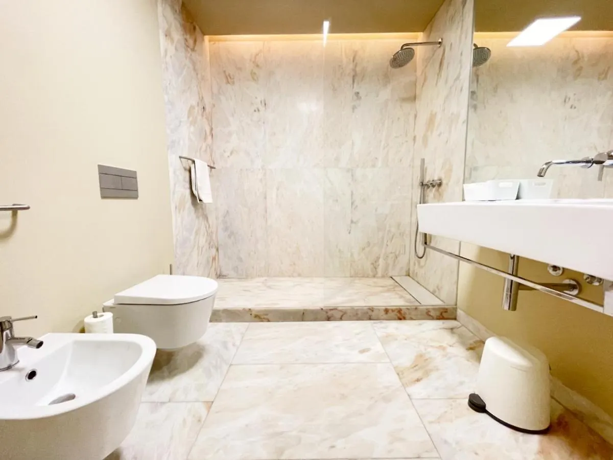 Lisbon Finestay 8 Building Apartments