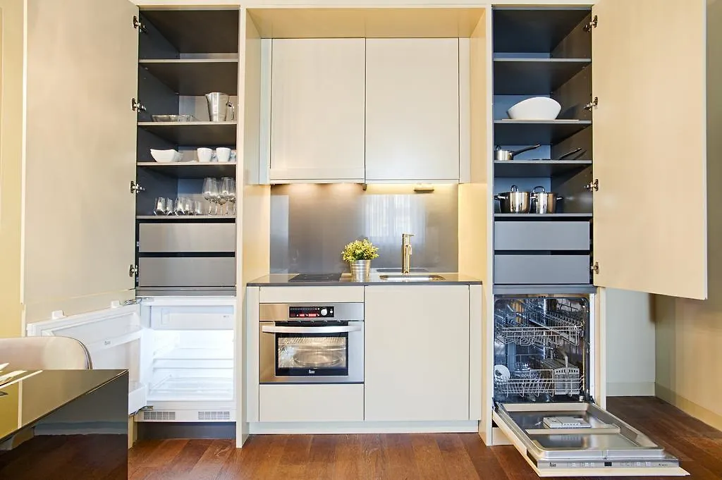 Lisbon Finestay 8 Building Apartments
