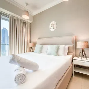 bolfeen-homes-downtown-dubai-12.dubaihotelsoffers.com/
