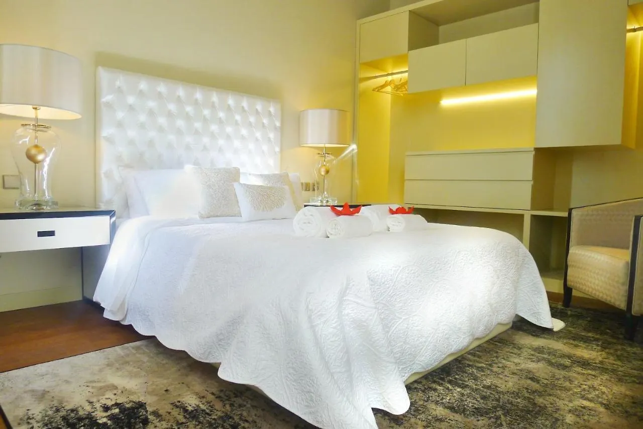 Lisbon Finestay 8 Building Apartments