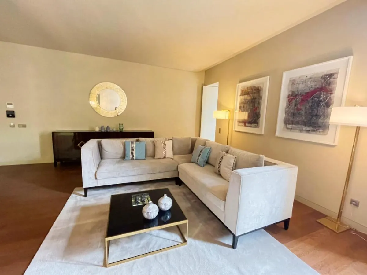 Lisbon Finestay 8 Building Apartments