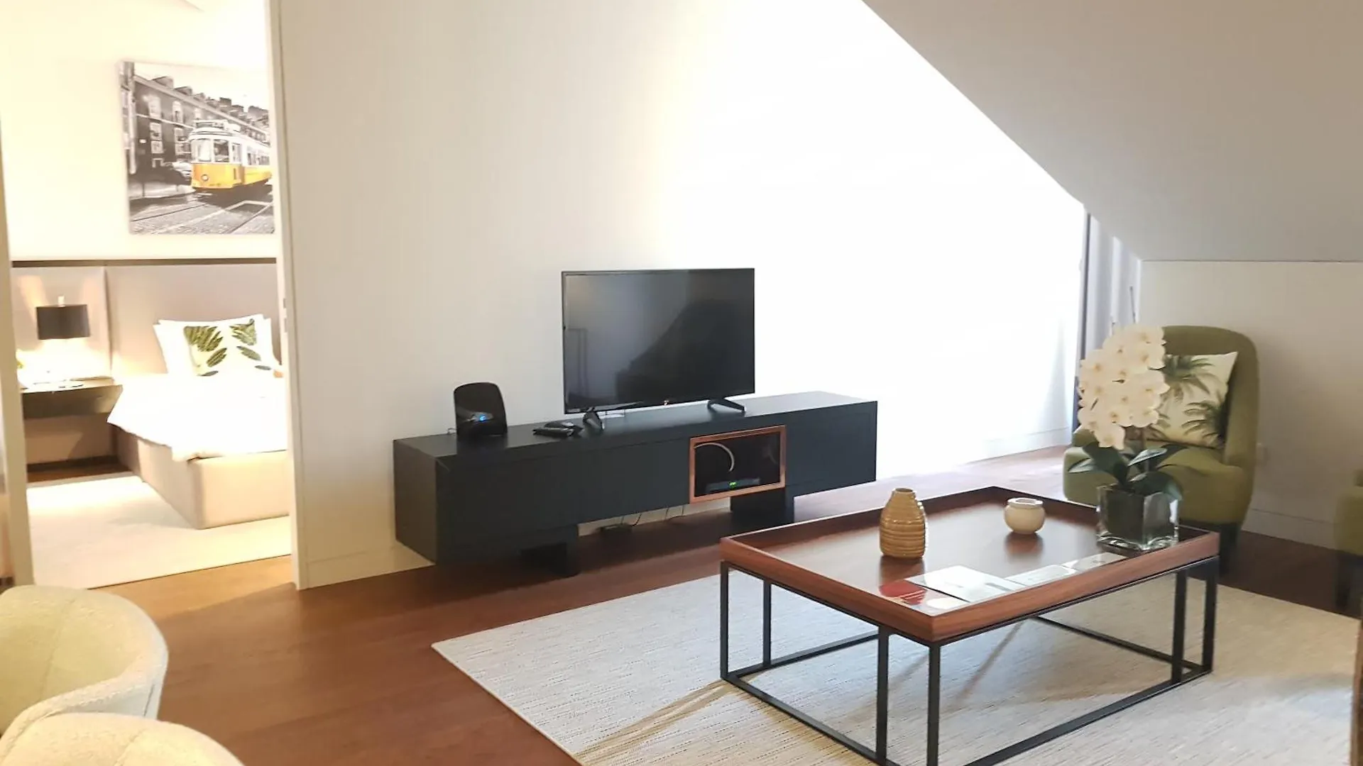 Lisbon Finestay 8 Building Apartments