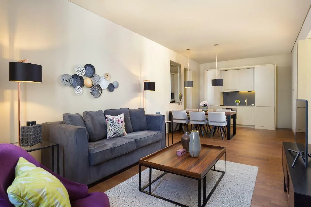 Lisbon Finestay 8 Building Apartments