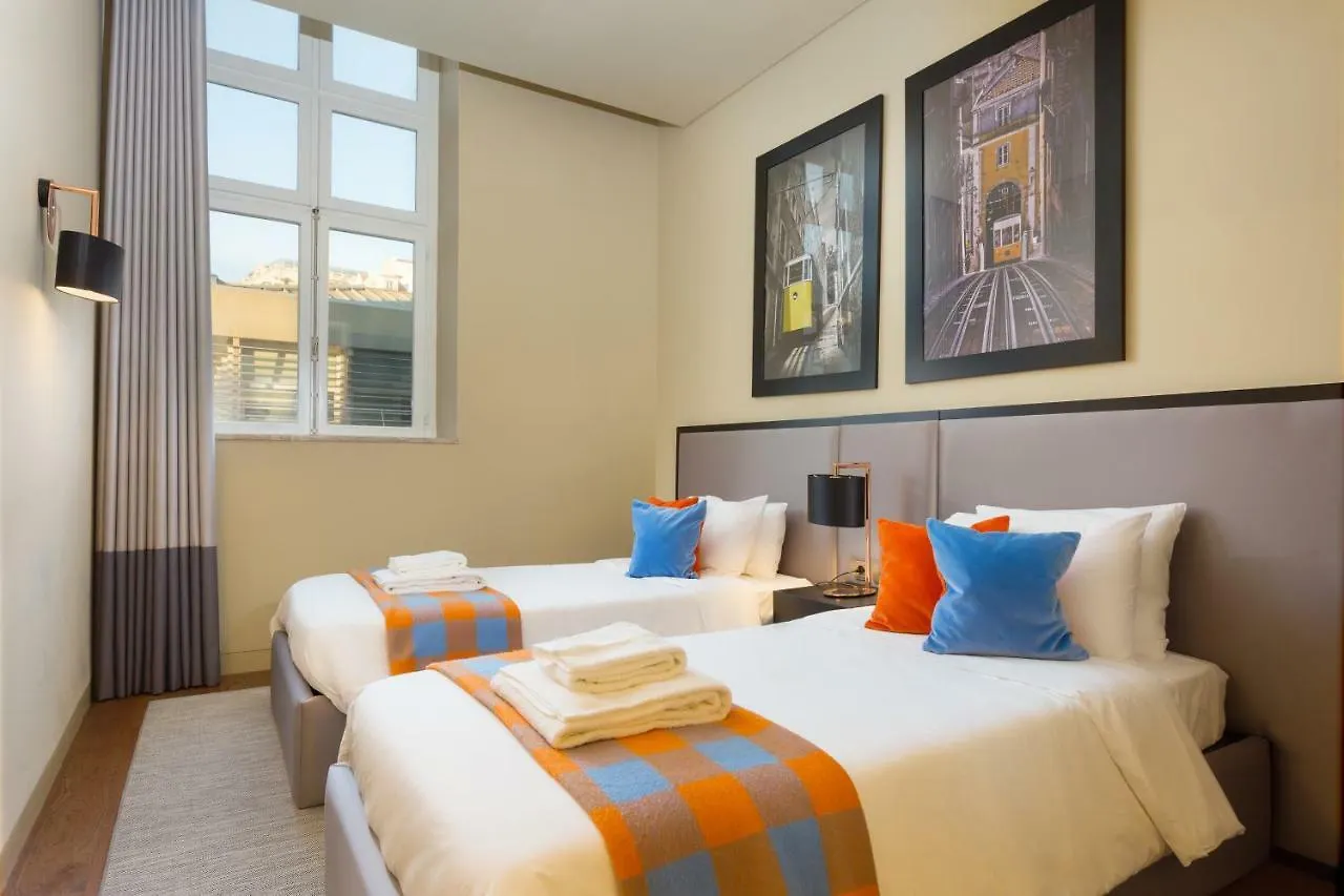 Lisbon Finestay 8 Building Apartments