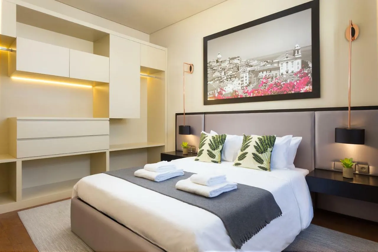 Lisbon Finestay 8 Building Apartments