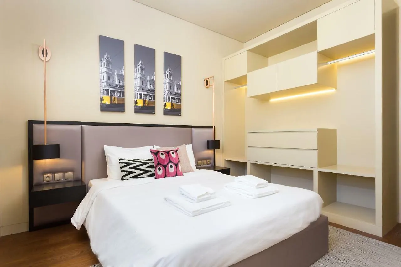 Lisbon Finestay 8 Building Apartments